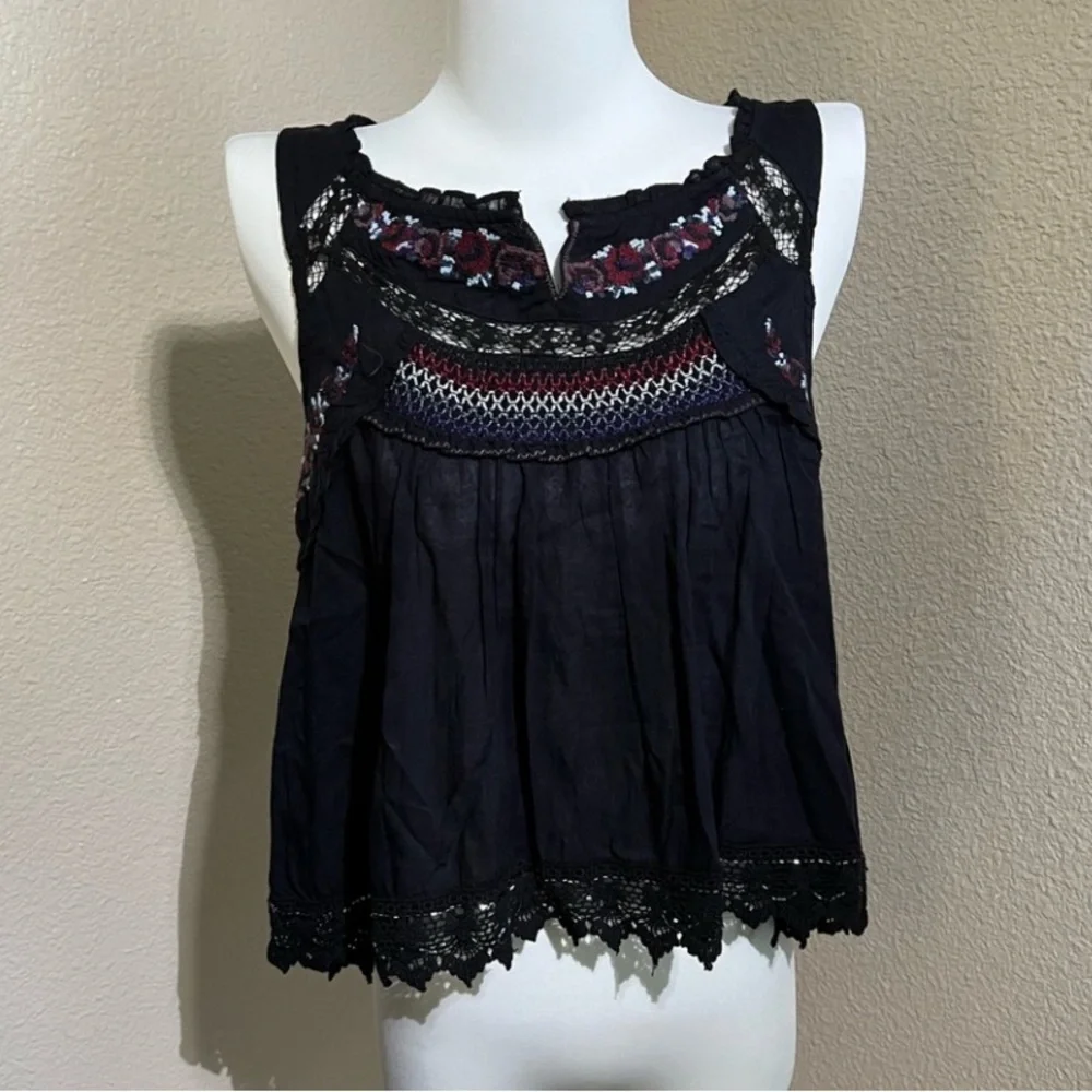 Free people boho cutout black embroidered top blouse black silver beading spring - Picture 2 of 10
